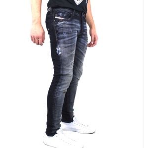 NWOT Men’s Diesel Sleenker dark blue denim jeans